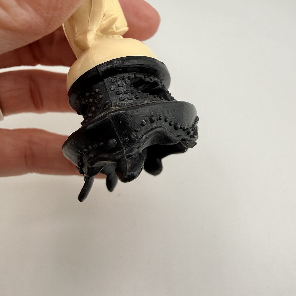 Vintage Italian Plastic Japanese Geisha Figurine Resin‎ Base - Picture 8 of 8